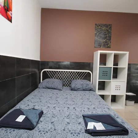 06 - Avec Tv Proche Paris Et Transports Wifi Bed & Breakfast *